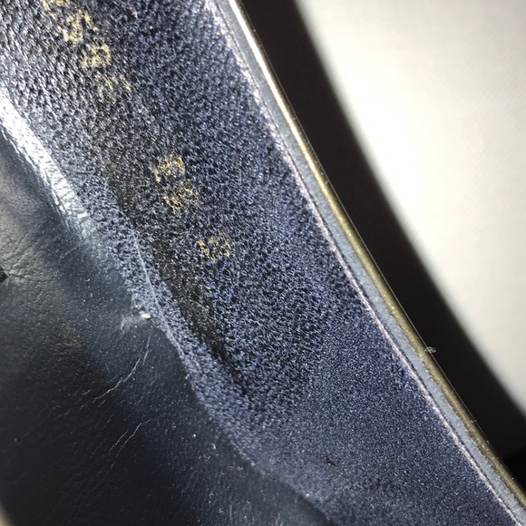 NWOT STUART WEITZMAN PUMPS - Picture 8 of 8